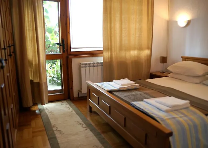 Barbov Guest house 2*